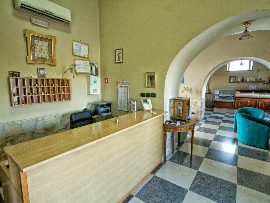 Hotel Silverado Aversa Εξωτερικό φωτογραφία